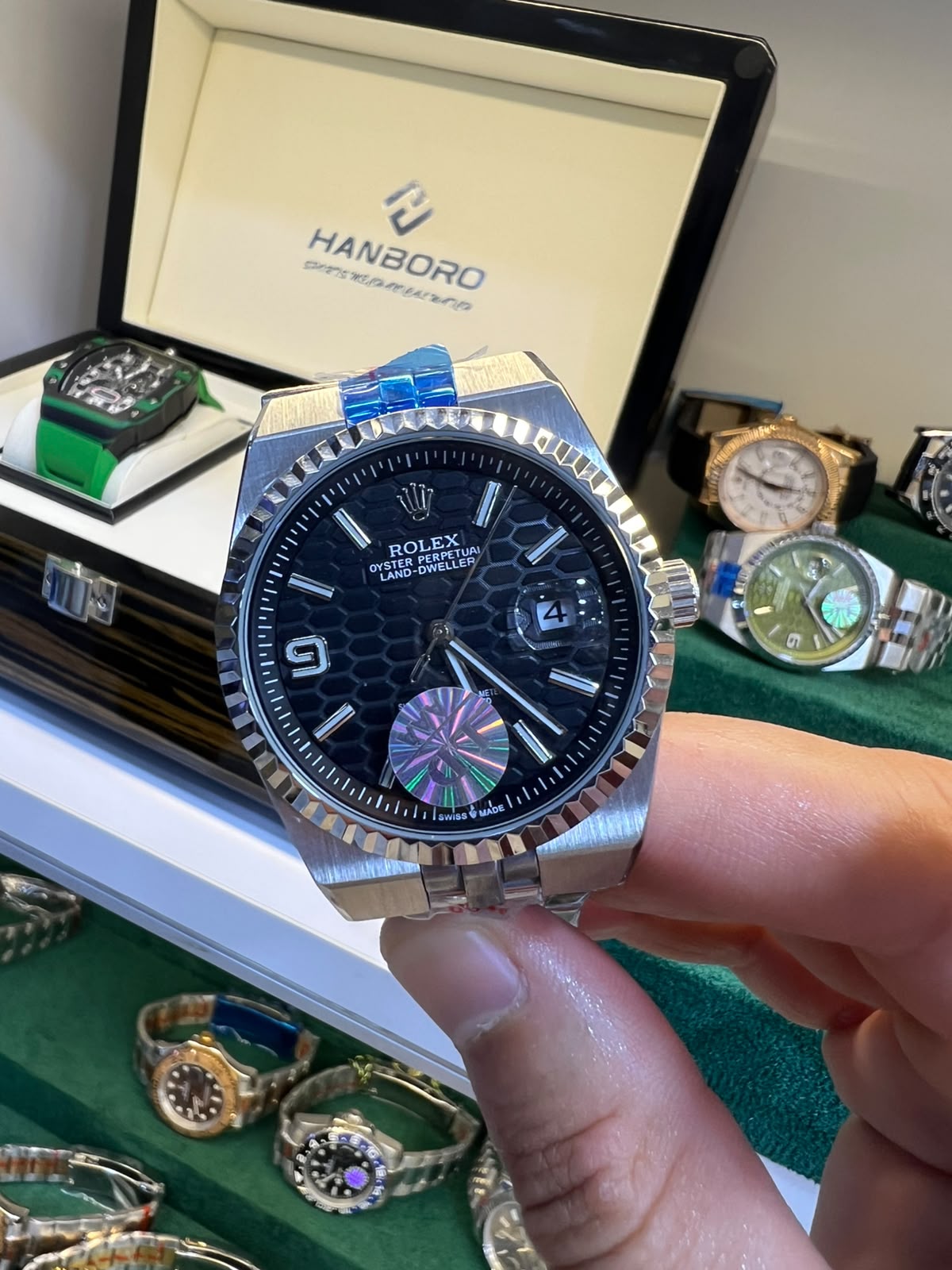 Rolex Land-Dweller cadran noir photo réelle