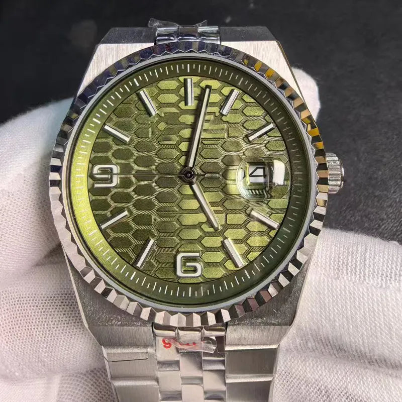 Rolex Oyster Perpetual Land-Dweller fond vert