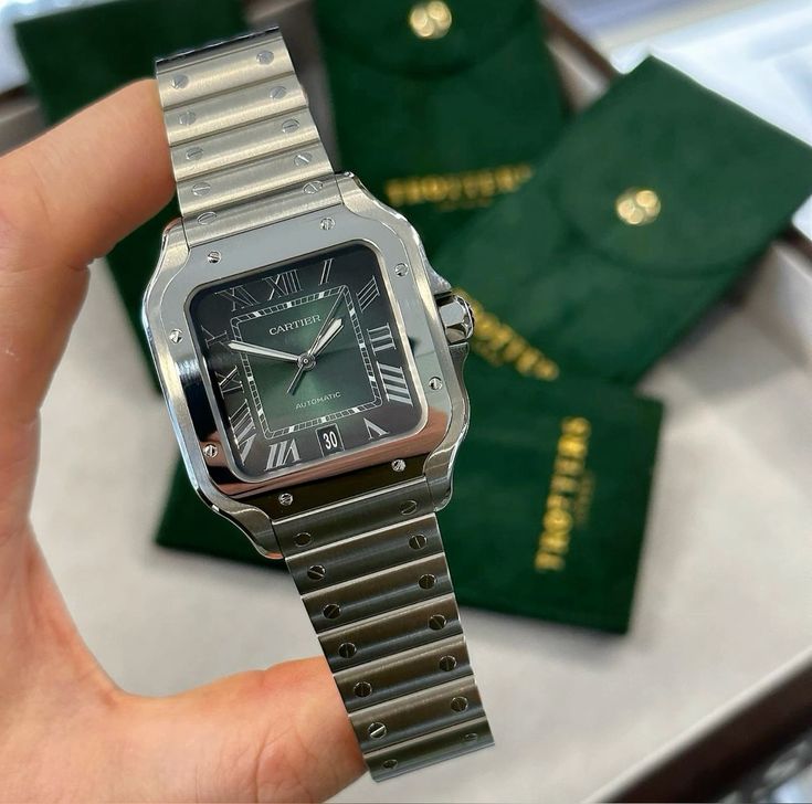 Cartier SANTOS de Cartier grand modèle fond vert