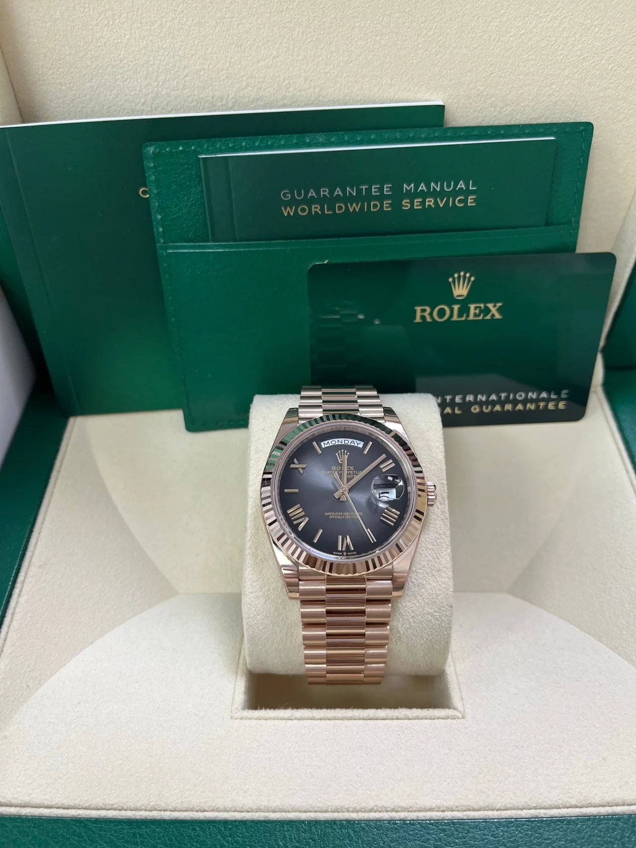 Rolex Day-Date – Rose Gold – Slate Ombre Dial